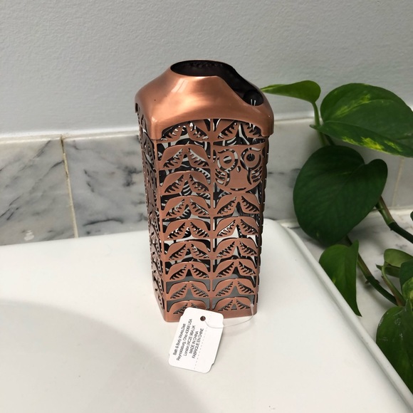 Bath & Body Works Soap Holder - Picture 2 of 2